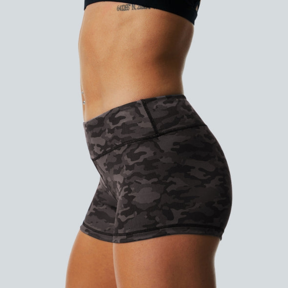 Born primitive double take booty shorts size medium
